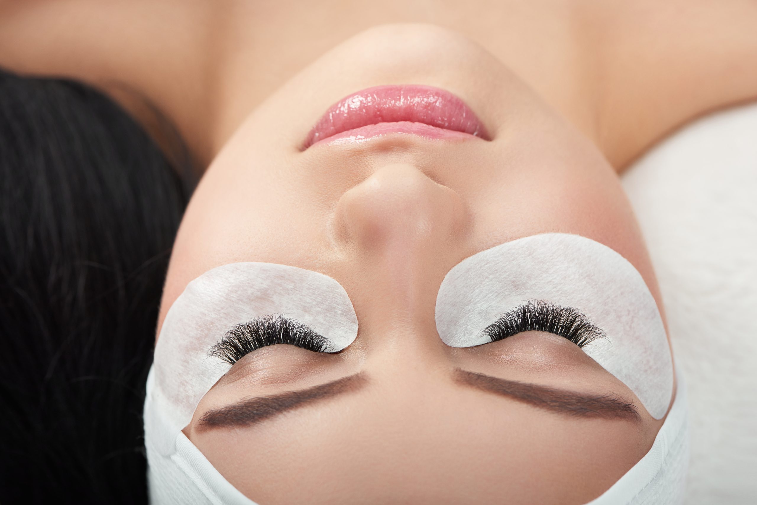 eyelash extensions services